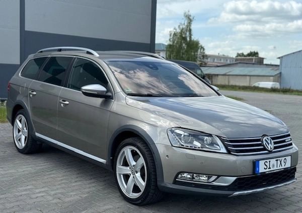 Volkswagen Passat cena 40999 przebieg: 219573, rok produkcji 2012 z Kłodawa małe 562